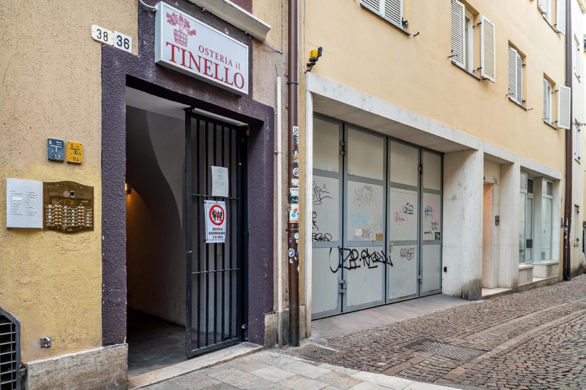 The Smart Flat Apartment Bolzano Exterior photo