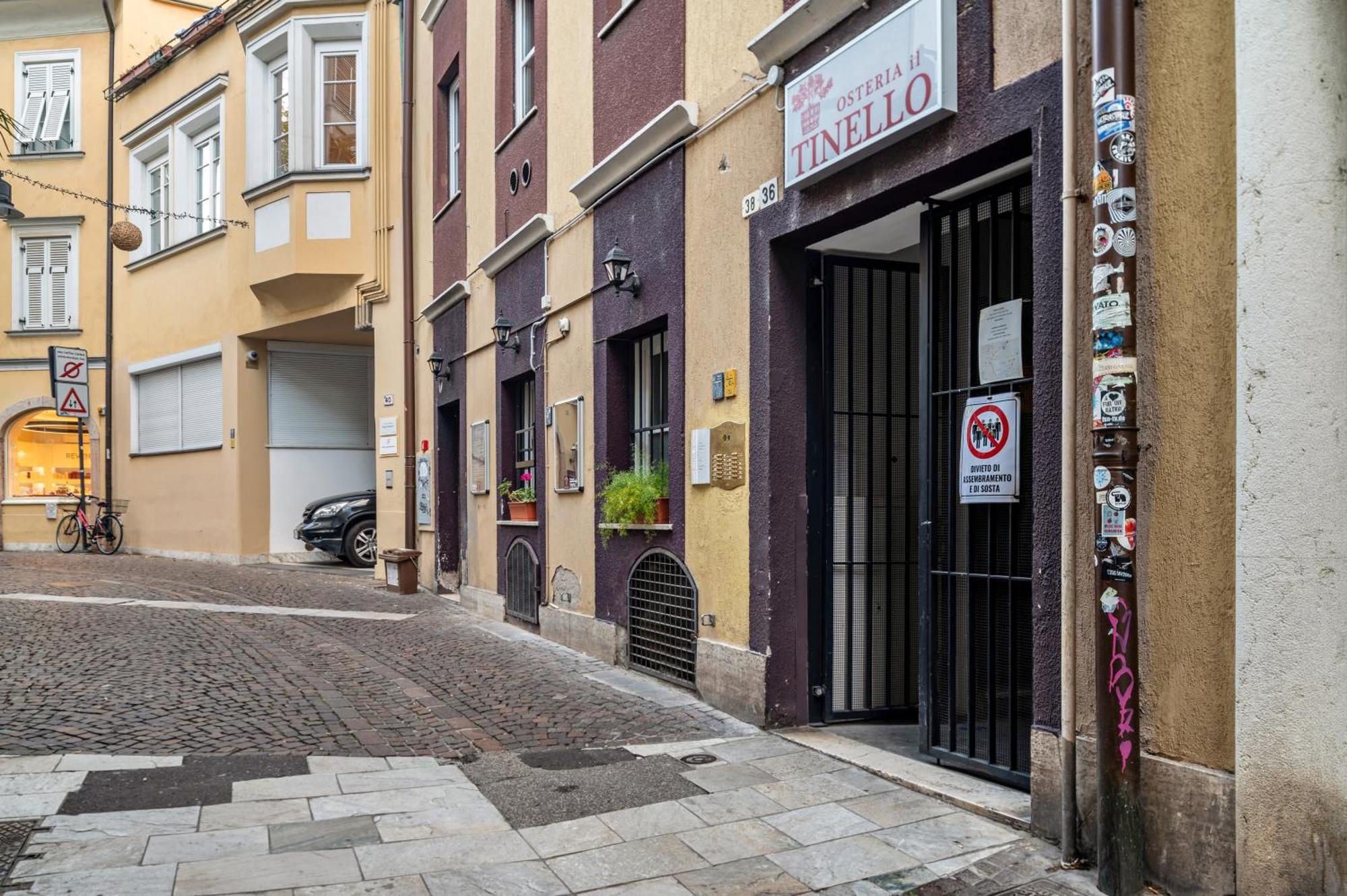The Smart Flat Apartment Bolzano Exterior photo